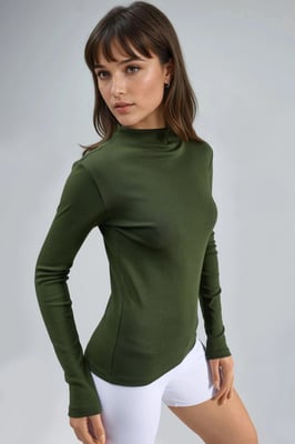 Slim Fit Halbturtleneck-Bluse
