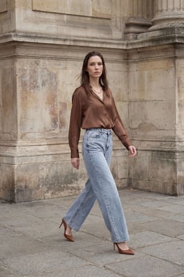 Hochtaillierte gerade Denim-Jeans