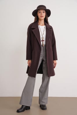 Geknöpfte Midi-Jacke mit Taschen