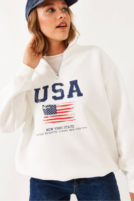 Reißverschlussbedruckter Pullover