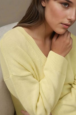 Dicker Strick V-Ausschnitt Pullover