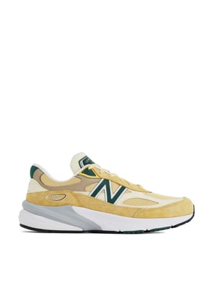 990v6 Made in USA Sneakers