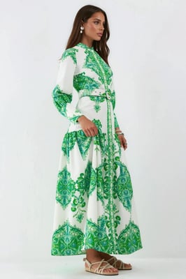 Maxikleid mit Paisleymuster und Gürtel sowie Hemdkragen