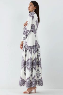 Maxikleid mit Paisleydruck, Gürtel und Hemdkragen