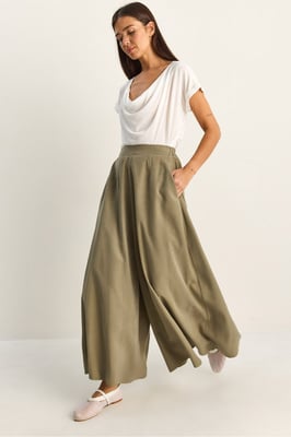 Hochtaillierte Weite Hose