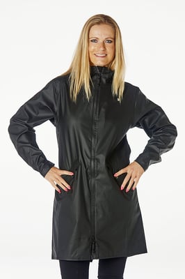 Liesa Schwarz Jacke
