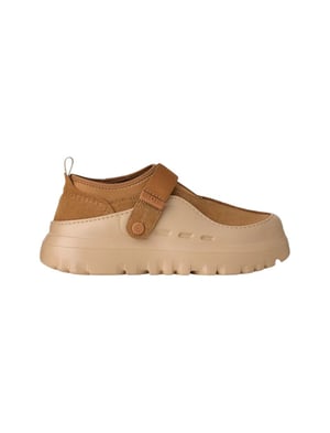 UGG Stiefel Kastanie