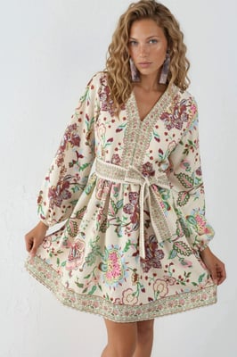 Gemustertes A-Linien-Minikleid