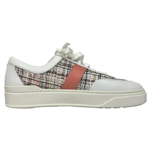 Stuart Weitzman Tweed Akzent Sneaker in mehrfarbigem Leder