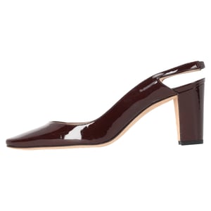 Manolo Blahnik Slingback-Pumps mit mandelförmiger Spitze aus burgunderrotem Lackleder