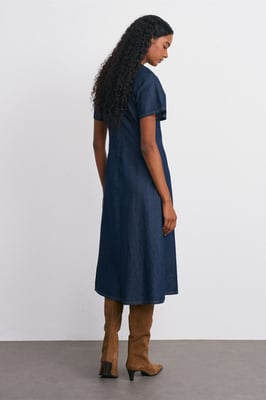 Baumwoll-Denim Midi A-Linie Kleid