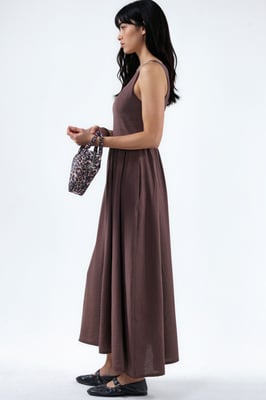 Kombinierbares Midi-Kleid mit quadratischem Kragen