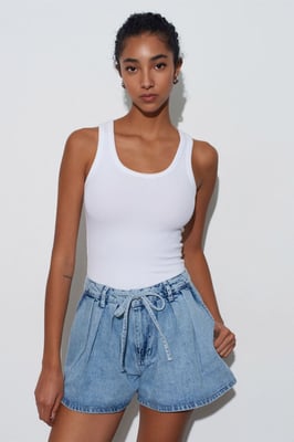 Hochtaillende weite Baumwoll-Denim-Shorts