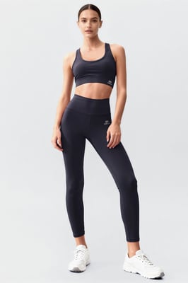 Ärmelloses Sportset mit Leggings