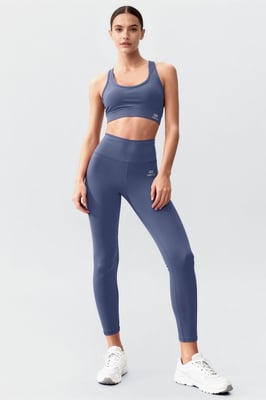 Ärmelloses Sport-Set mit Leggings