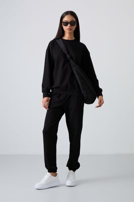 Oversized Sweatshirt und Set mit elastischen Bundhosen