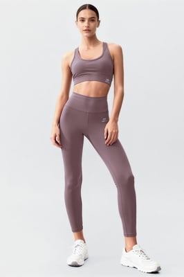Ärmelloses Sportset mit Leggings