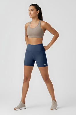 Kurze Hochtaillierte Slim-Fit Leggings Mit Gürtel