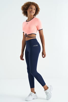 Hochtaillierte Scuba-Leggings