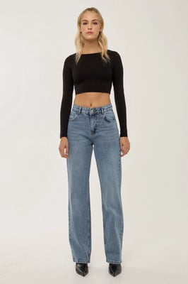 Gerade geschnittene Jeans mit mittlerer Leibhöhe