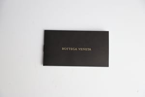 Bottega Veneta Zig Zag Zweifarbige Handschuhe aus schwarzem Nylon und Leder