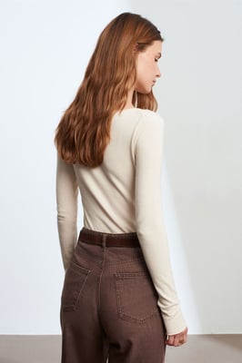 Damen Rippstrick Boot-Neck Slim-Fit Pullover