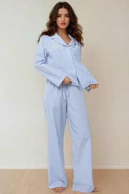 Gestreiftes Baumwoll-Schlafanzug-Set