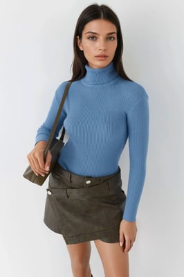 Figurbetontes strukturiertes Rollkragensweatshirt
