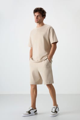 Oversized Kurzarm-T-Shirt und Shorts Set