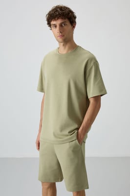 Übergrößen T-Shirt und Shorts Set