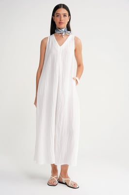 V-Ausschnitt Maxikleid