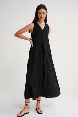 V-Ausschnitt Maxikleid