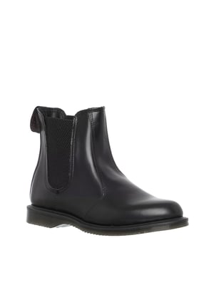Flora Glatte, polierte Chelsea-Boots