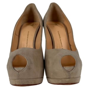 Giuseppe Zanotti Sharon Plateau-Pumps aus beigem Wildleder