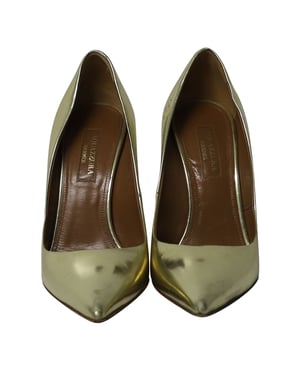 Aquazzura Purist Pumps aus goldfarbenem Lackleder