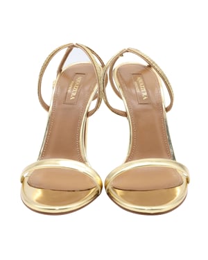 Aquazzura Cannes 105 Riemchen-Sandalen aus goldmetallic Leder