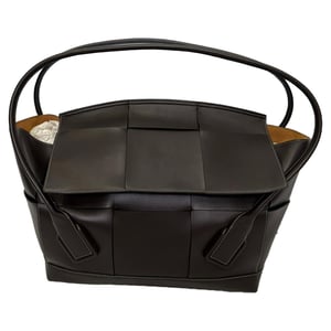 Bottega Veneta Medium Arco Tote Bag aus braunem Kalbleder