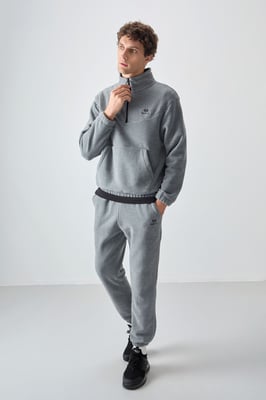 Herren Sweatshirt- und Hosen-Set aus Polyester