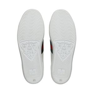 Weiße bestickte Ace-Sneaker
