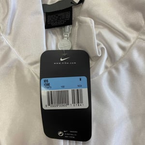 Vintage Nike Herren Weiß Satin Bomberjacke