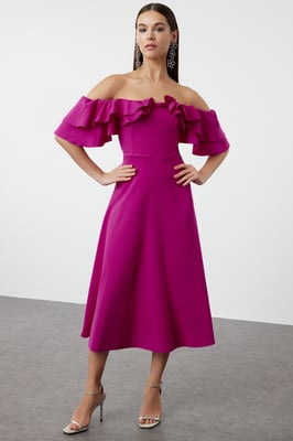Kurzes, gerades, figurbetontes Midikleid in Rosa für Damen, ideal für Abschlussfeiern oder Ballabende