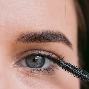 skinPharmacy Instant Lift 4-in-1 Mascara für mehr Volumen und Spannkraft, 8 ml