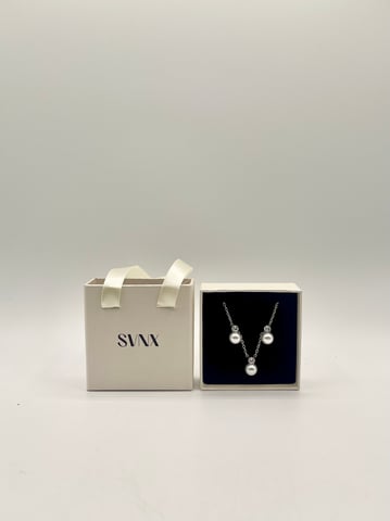 Large Pearl Diamante Earrings & Necklace Set in Silver