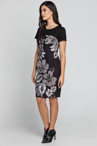 Schwarzes geblümtes Kleid von Conquista