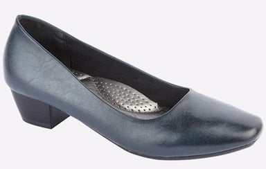 Boulevard Clermont Court Shoes Womens