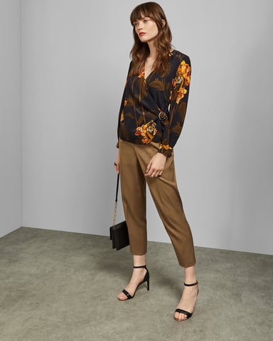 Haut cache-cœur bleu marine à imprimé caramel Annikah par Ted Baker