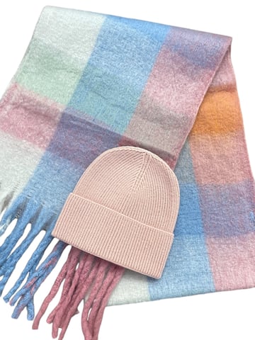 Light Check Scarf & Beanie Set