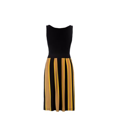 Ärmelloses Sommerkleid in Schwarz