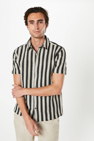 Stripe Knit Detail Short Sleeve Shirt