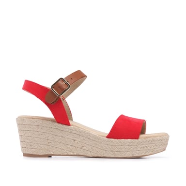 María Barceló Ankle Strap Summer Sandals in Red